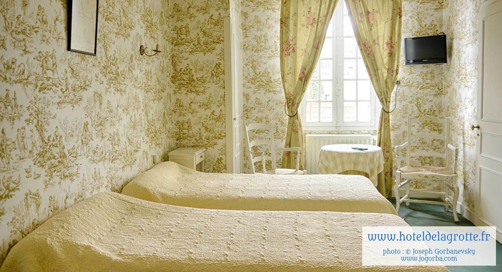 Hotel De La Grotte Montignac  Zimmer foto