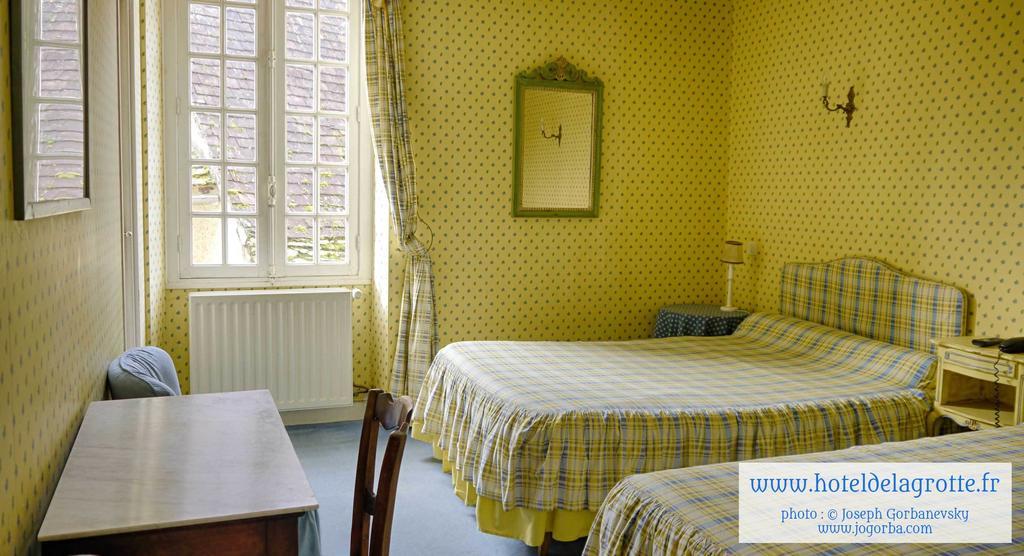 Hotel De La Grotte Montignac  Zimmer foto